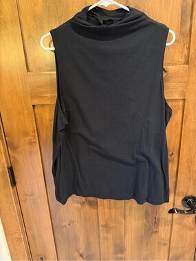 Athleta Black Sleeveless Mock Neck Tank
